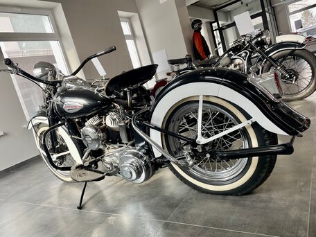 1942 Harley-Davidson WL, чёрный, 2700000 рублей, вид 3