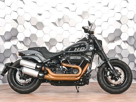 2022 Harley-Davidson Fat Bob, серый, 1899000 рублей, вид 3
