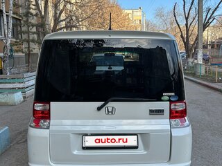 2003 Honda Mobilio I, белый, 677000 рублей, вид 4