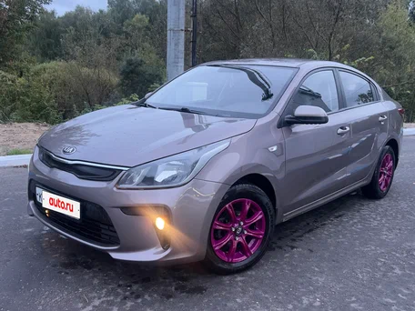 2018 Kia Rio IV, коричневый, 1350000 рублей, вид 2