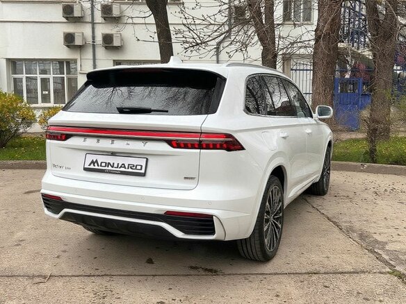 2026 Geely Monjaro I Рестайлинг, белый, 4954990 рублей - вид 5