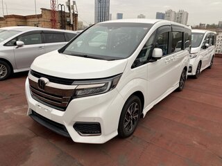 2019 Honda Stepwgn V Рестайлинг, белый, 3000000 рублей, вид 2