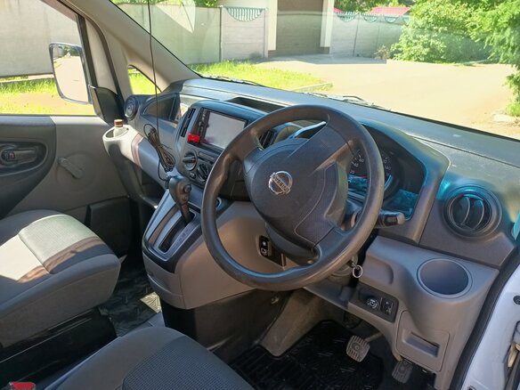 2015 Nissan NV200, белый, 1300000 рублей - вид 7