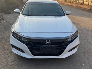 2019 Honda Accord X, белый, 2600000 рублей, вид 2