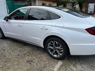 2020 Hyundai Sonata VIII (DN8), белый, 2100000 рублей, вид 4
