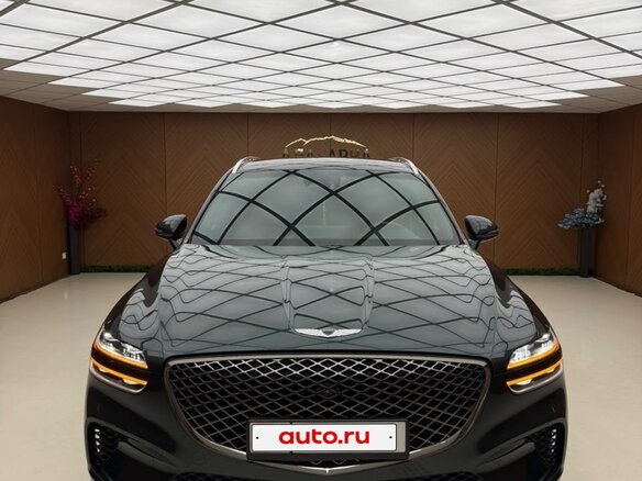 2023 Genesis GV70 I, зелёный, 3400000 рублей - вид 1