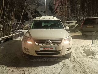 2010 Volkswagen Tiguan I, белый, 790000 рублей, вид 2