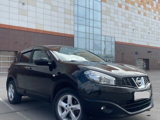 2012 Nissan Qashqai I Рестайлинг, чёрный, 950000 рублей, вид 1