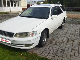 2000 Toyota Mark II Qualis VIII (X100), белый, 525000 рублей, вид 1
