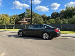 2014 BMW 7 серии Long 740Li xDrive V (F01/F02/F04) Рестайлинг, чёрный, 3500000 рублей, вид 4
