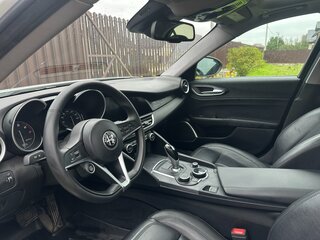 2019 Alfa Romeo Giulia II (952), белый, 2250000 рублей, вид 4