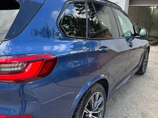 2019 BMW X5 30d IV (G05/G18), синий, 5800000 рублей, вид 2