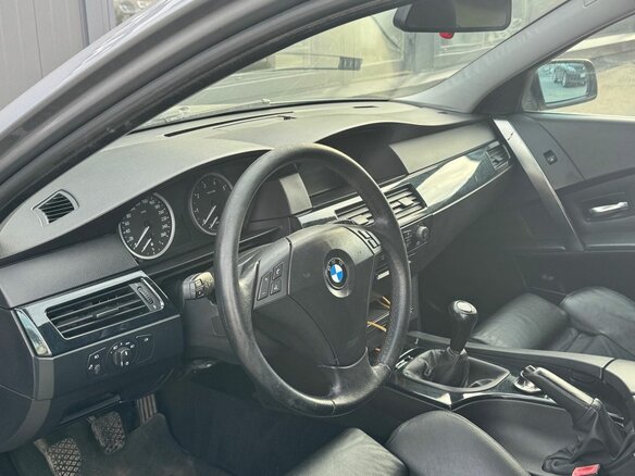 2003 BMW 5 серии 520i V (E60/E61), серый, 899000 рублей - вид 8