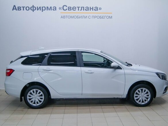 2018 Lada (ВАЗ) Vesta SW I, белый - вид 2