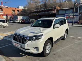 2018 Toyota Land Cruiser Prado 150 Series Рестайлинг 2, белый, 4650000 рублей, вид 2