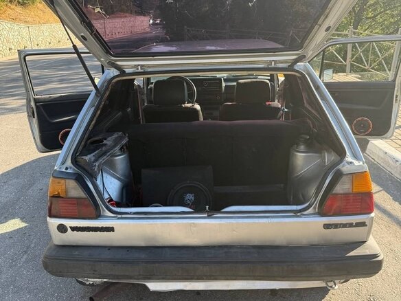 1986 Volkswagen Golf II, серебристый, 160000 рублей - вид 32