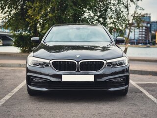 2020 BMW 5 серии 520d VII (G30/G31/G38), чёрный, 3550000 рублей, вид 1