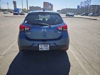 2017 Mazda Demio IV (DJ), синий, 1300000 рублей, вид 3