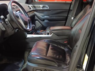 2011 Ford Explorer V, чёрный, 1550000 рублей, вид 4