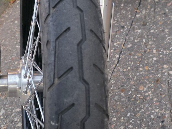2012 Harley-Davidson Dyna Wide Glide, пурпурный, 1280000 рублей - вид 14