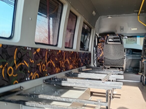 2012 Iveco Daily, белый, 2100000 рублей - вид 4