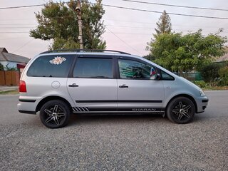 2003 Volkswagen Sharan I Рестайлинг, серебристый, 650000 рублей, вид 2