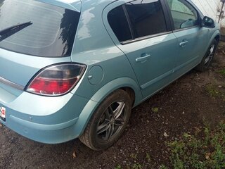 2010 Opel Astra H Рестайлинг, голубой, 620000 рублей, вид 2