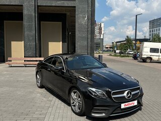 2017 Mercedes-Benz E-Класс 300 V (W213, S213, C238), чёрный, 3650000 рублей, вид 3