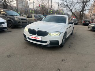2019 BMW 5 серии 530d xDrive VII (G30/G31/G38), белый, 3800000 рублей, вид 2