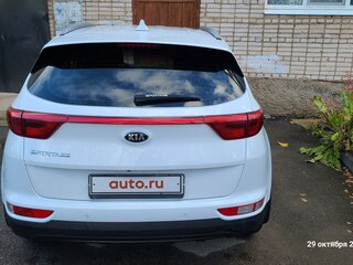 2017 Kia Sportage IV, белый, 1950000 рублей, вид 2