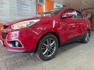 2014 Hyundai ix35 I Рестайлинг, красный, 1500000 рублей, вид 1