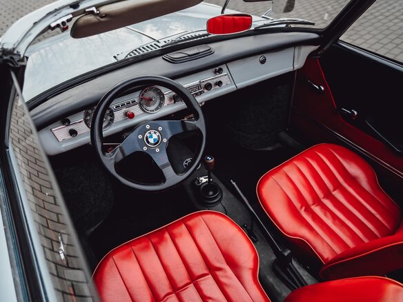 1965 BMW 700, голубой - вид 20