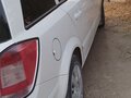 2009 Opel Astra H Рестайлинг, белый, 500000 рублей - вид 5