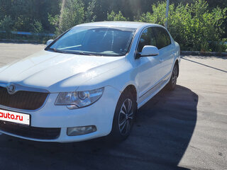 2013 Skoda Superb II, белый, 1050000 рублей, вид 3