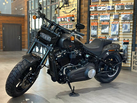 2023 Harley-Davidson Fat Bob, чёрный, 3300000 рублей - вид 12