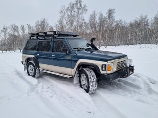 1995 Nissan Patrol IV (Y60), зелёный, 2499999 рублей, вид 1