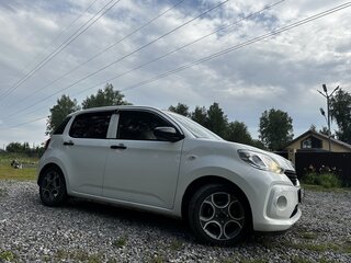 2018 Toyota Passo III Рестайлинг, белый, 930000 рублей, вид 2
