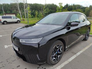 2022 BMW iX xDrive40 I (I20), чёрный, 7000000 рублей, вид 5