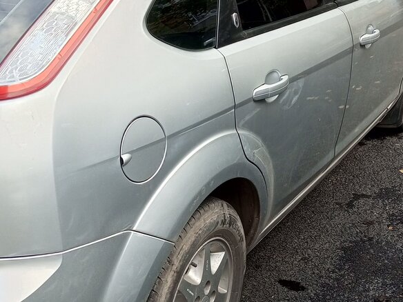 2008 Ford Focus II Рестайлинг, серебристый, 450000 рублей - вид 16