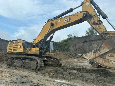 2021 Caterpillar 395, 37000000 рублей, вид 2