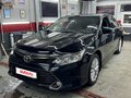 2015 Toyota Camry VII (XV50) Рестайлинг, чёрный - вид 2