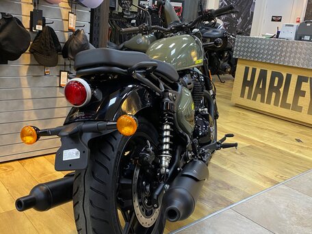 2026 Royal Enfield Shotgun, зелёный, 723000 рублей, вид 3