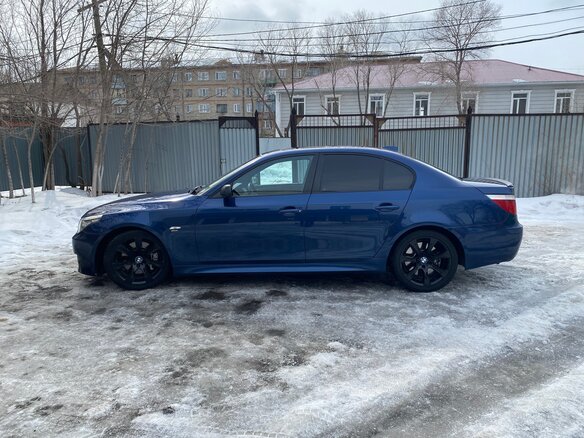 2007 BMW 5 серии 535i V (E60/E61) Рестайлинг, синий, 820000 рублей - вид 13