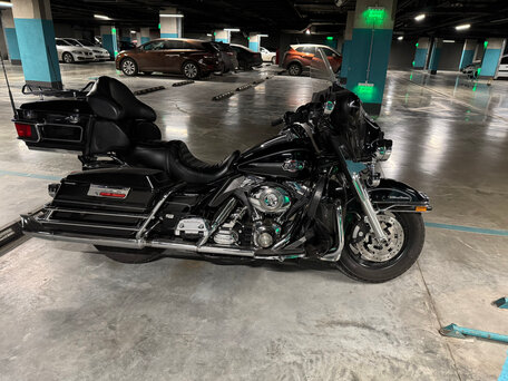 2008 Harley-Davidson Electra Glide, чёрный, 1200000 рублей, вид 2