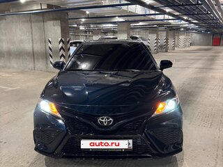 2020 Toyota Camry US Market VIII (XV70) Рестайлинг, синий, 2900000 рублей, вид 3