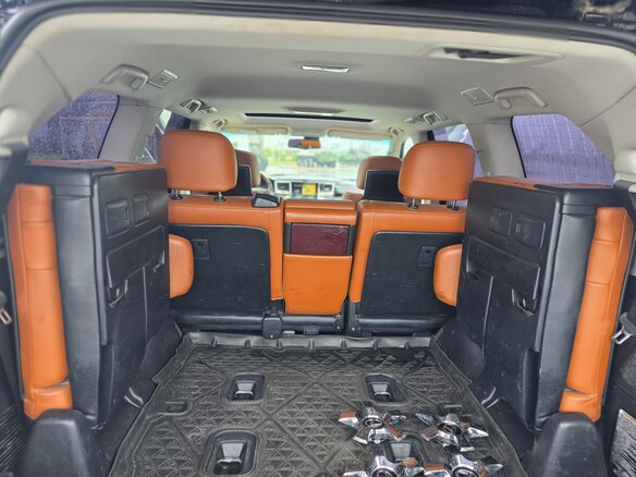 2012 Lexus LX 570 III Рестайлинг, чёрный, 4300000 рублей - вид 9