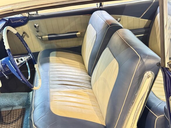1960 Chevrolet Impala II, синий, 7800000 рублей - вид 16