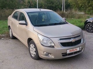 2014 Chevrolet Cobalt II, бежевый, 600000 рублей, вид 1