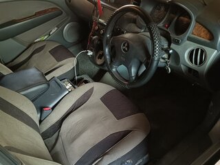 2001 Mitsubishi Airtrek I, серебристый, 380000 рублей, вид 2