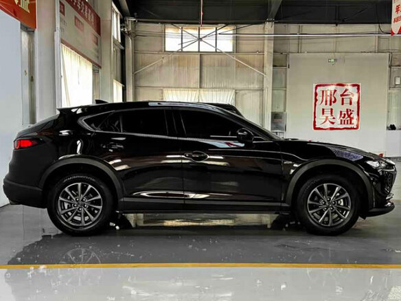 2021 Mazda CX-4 I Рестайлинг, чёрный - вид 2